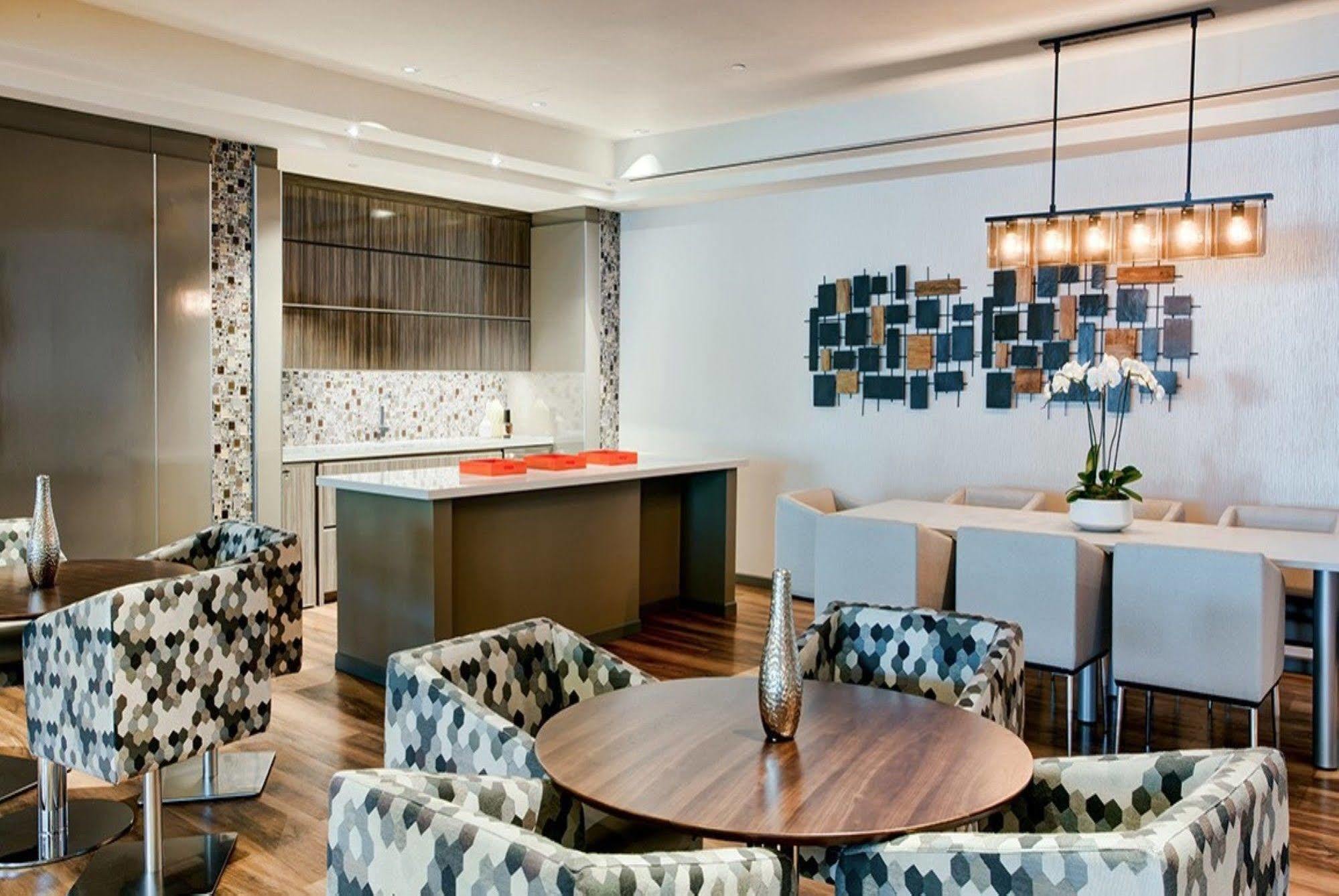 Global Luxury Suites At Exchange เจอร์ซีย์ซิตี้ ภายนอก รูปภาพ